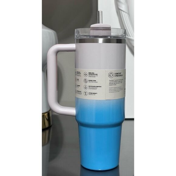 Stanley Quencher H2.0‎ FlowState 30oz Tumbler, POOL OMBRE - Picture 2 of 5